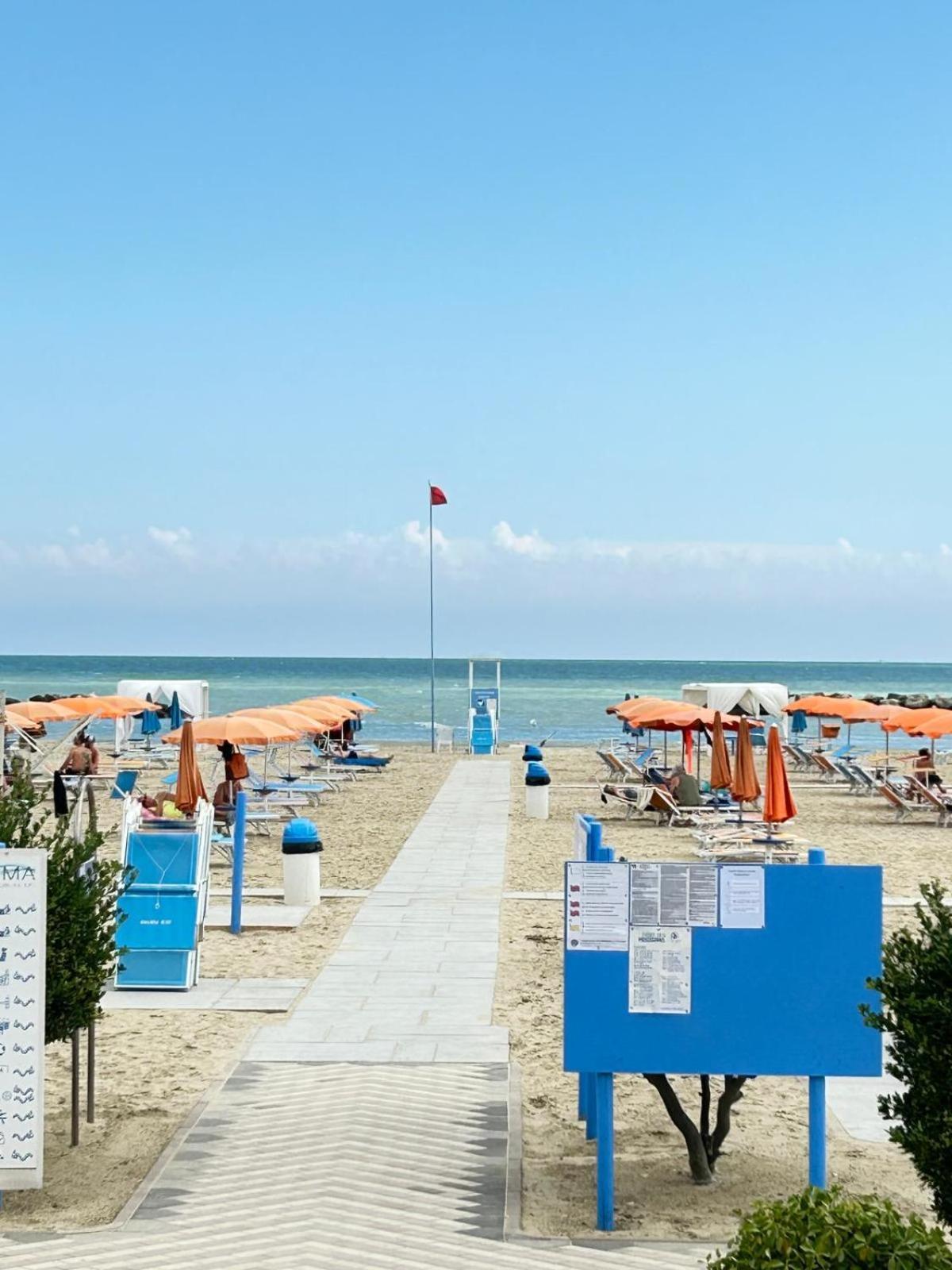 Hotel Sacramora Rimini Exterior foto